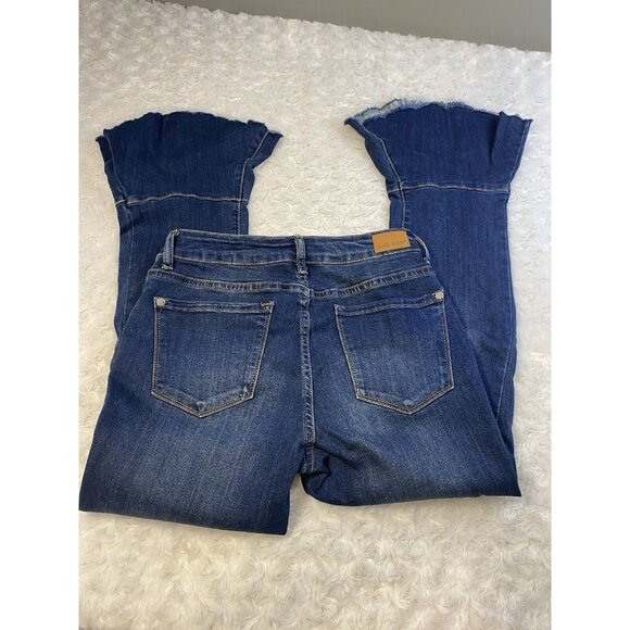 Judy Blue Crop Flared Fit Size 5 / 27 JB8440 Raw Hem Stretch Stylish Comfort - Picture 9 of 9